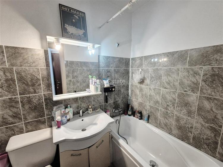 Apartament cu o camera decomandat In Nicolina - 5