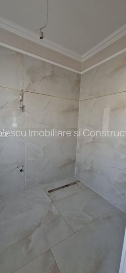 Duplex spatios cu garaj si pereti dublii - 9