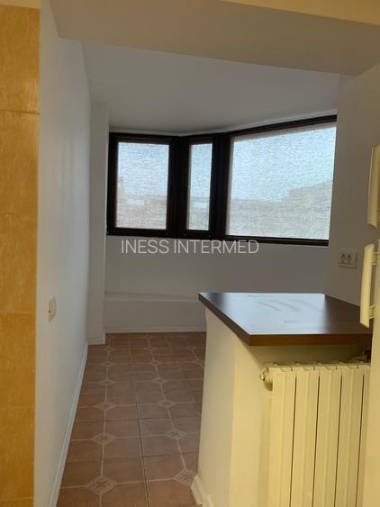 2 camere nemobilate pe bd. Unirii / 80mp utili / acces stradal / vedere bulevard - 6