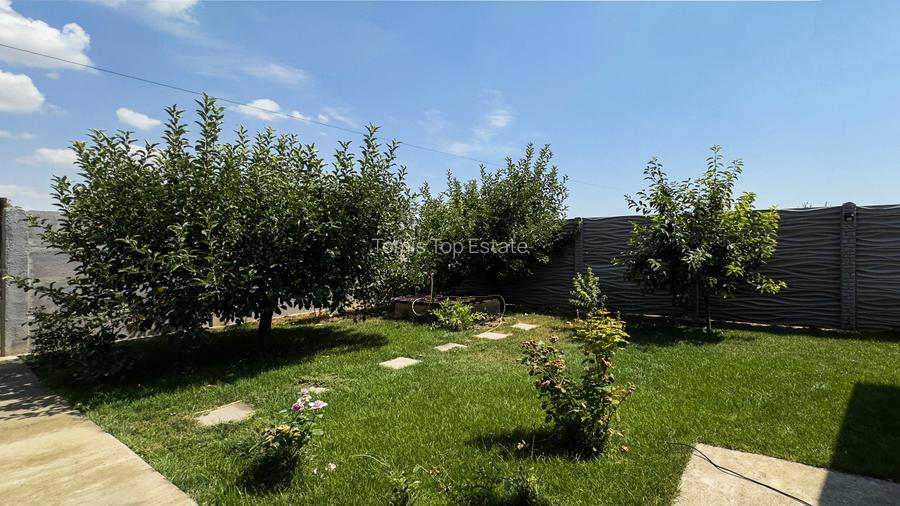 Casa cu 4 camere si garaj cu rampa-teren 500 mp-jud. Constanta - 4