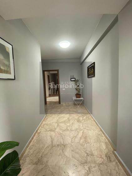 Apartament 5camere 220mp +terasa 210mp Unirii -Pasaj Marasesti -an2009 - 3