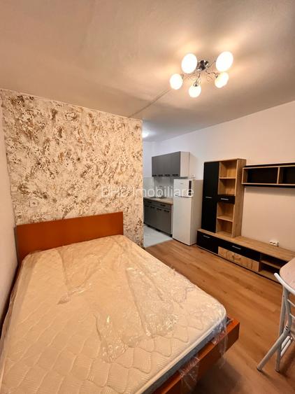 Garsonieră zona Bularga Pod Bucium,etaj 2,nouă - 8