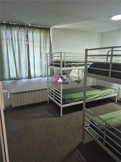 Loc în cameră — 160 EUR lună | Tot inclus | Metrou 2 minute Mihai - 10