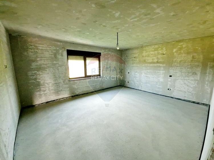 Casă spațioasă S+P+1E+M și teren generos 1664 mp - 19