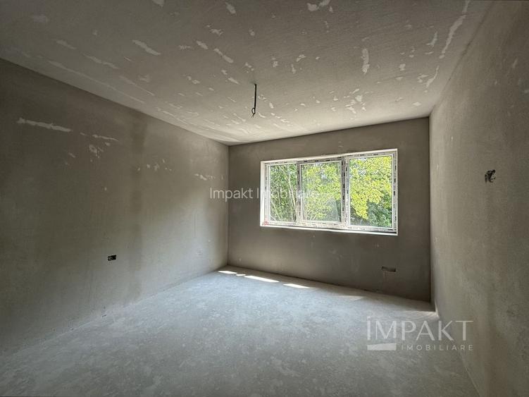 Case cuplate la liziera padurii , ideale pentru 2 familii ! - 23