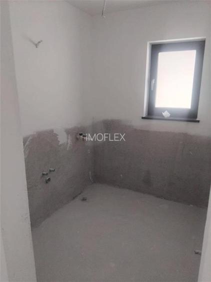 Apartament de vanzare - La Stejari - 11
