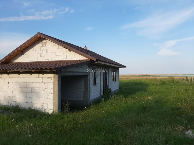 Casă + teren 1000 mp în Istria – vedere la lac - 3