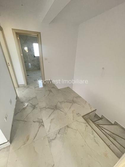 Giroc-Bld. Aviatiei | 5 camere | 3 bai | Bucatarie inchisa - 8