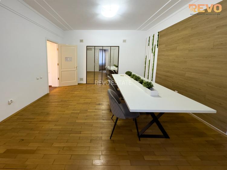 Victoriei -  Berzei |Vilă interbelică | 5 camere | 190mp | Curte | Comision 0% - 19