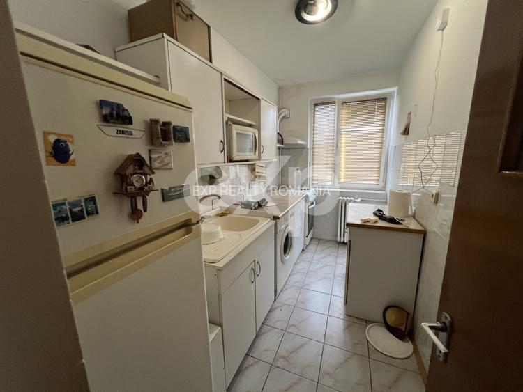 3 camere Decomandat electrica/sanitare refăcute 12 m Metrou Apărători reabilitat - 2