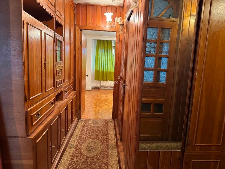 Apartament 4 camere decomandat zona centrala direct proprietar - 4