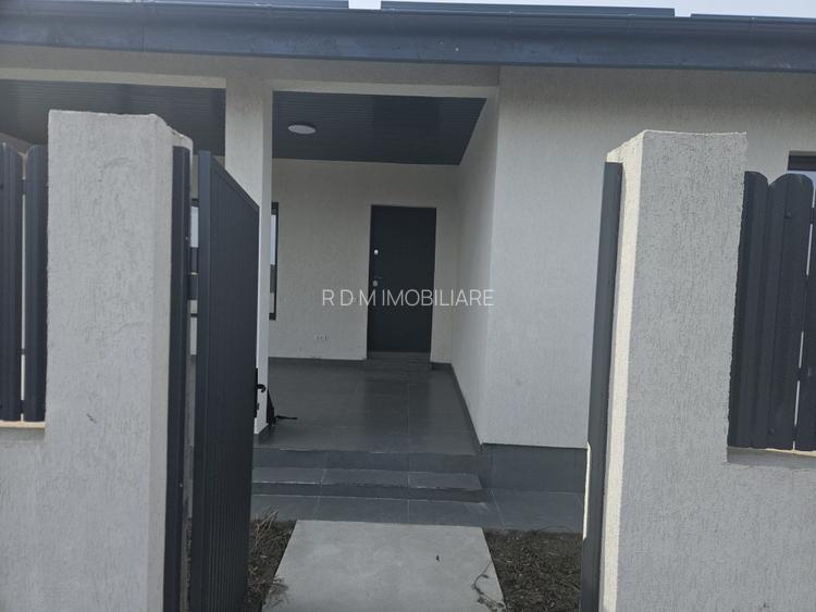 Casa individuala de vanzare-Domnesti - 4