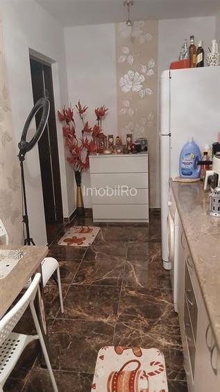 Apartament 2 camere Mircea cel Batran(sau schimb cu 3 camere) Deosebit - 4