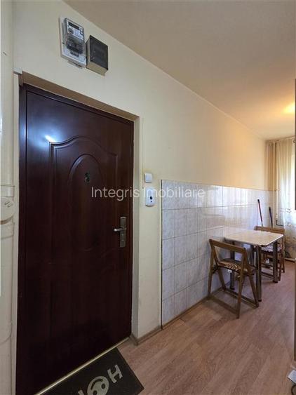 Apartament 2 camere,parter,Borsecului,zona Velenta,Oradea - 3