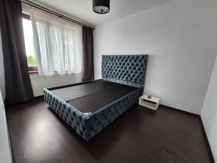Spațiu comercial - zona Doraly - 13