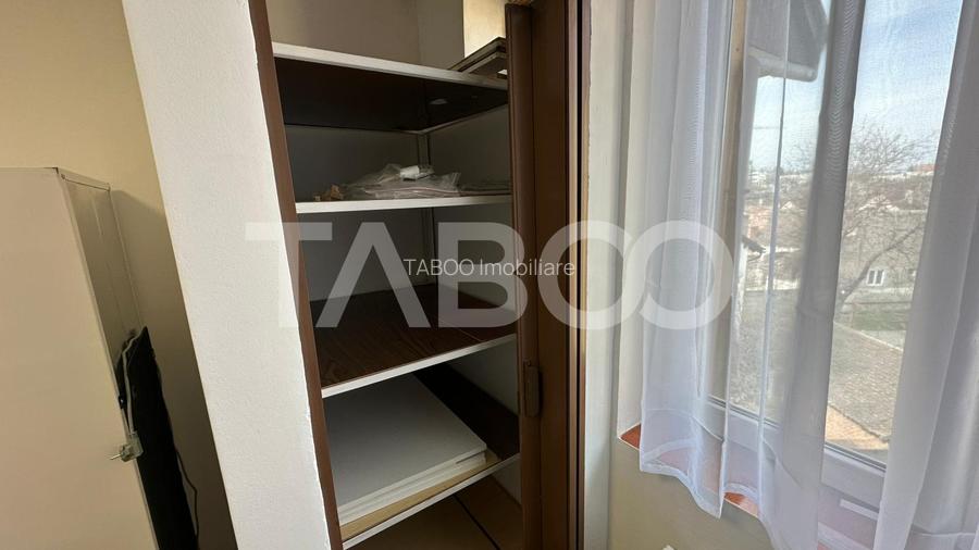 Apartament 2 camere balcon modern loc de parcare zona Turnisor Sibiu - 10