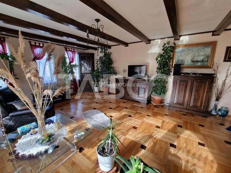 Casa individuala de vanzare 138mp 4 camere teren 560mp Brana Selimbar - 3