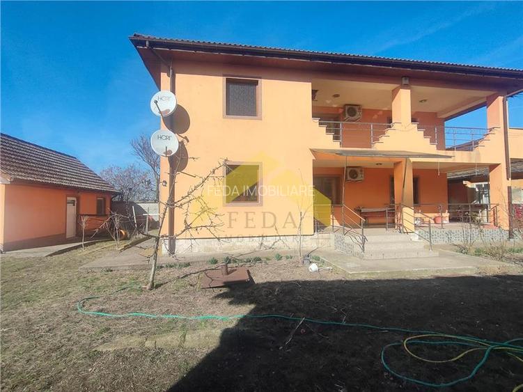 Casa cu etaj in Zadareni de vanzare - 12