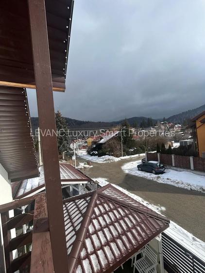 Vilă Impunătoare de Vânzare în Bușteni - Ideală pentru Investiție - 21