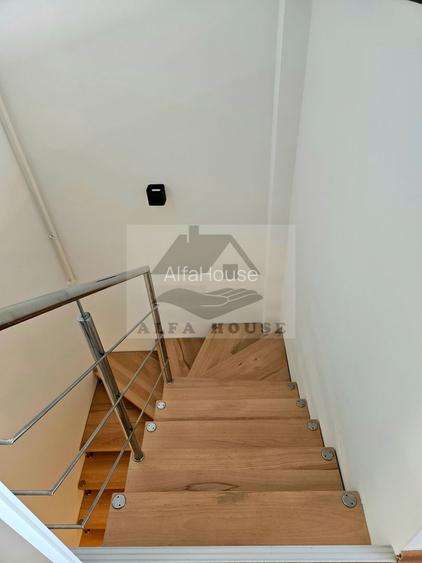 Zona CORESI - Apartament cu trei camere - Penthouse, locatie TOP - 8