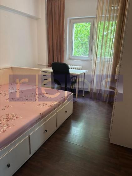 VANZARE 4 CAMERE SEMIDECOMANDAT TINERETULUI - 3