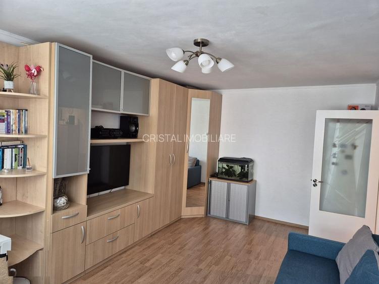 Apartament Luminos 4 camere cu Centrala si 2 locuri parcare. Izvorul Muresului. - 4