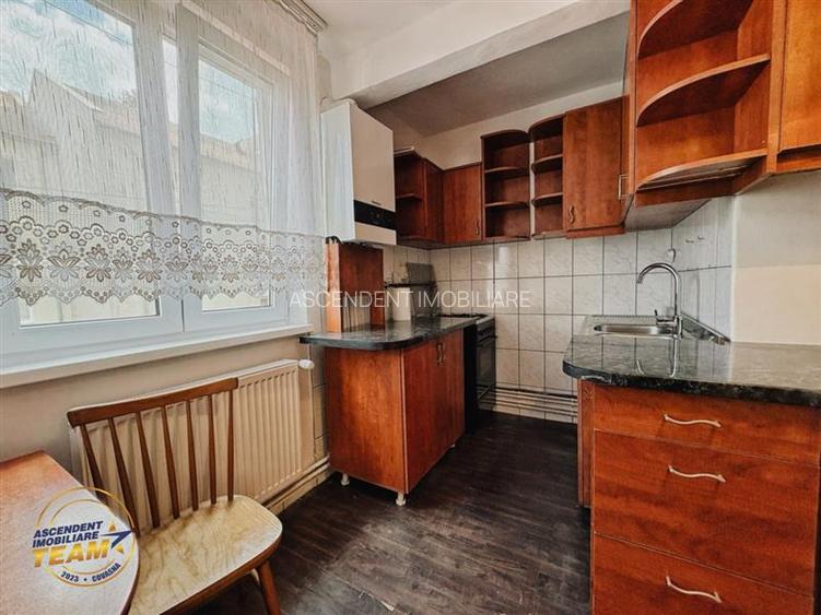Apartament 3 camere cu doua grupuri sanitare, zona linistita, Simeria - 5