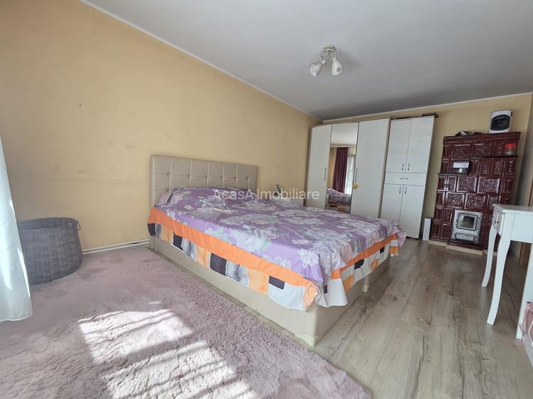 Vila P+1Et, 4 camere, mobilata, cu teren 550 mp de vanzare in zona Galati Nord - 9