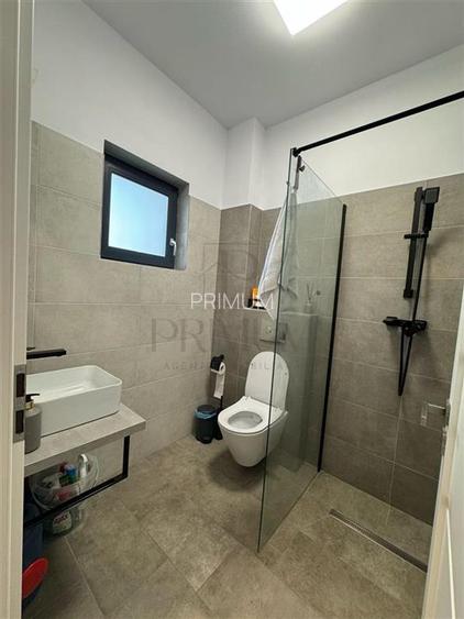 Duplex partial mobilat - canalizare - curte amenajata - 17