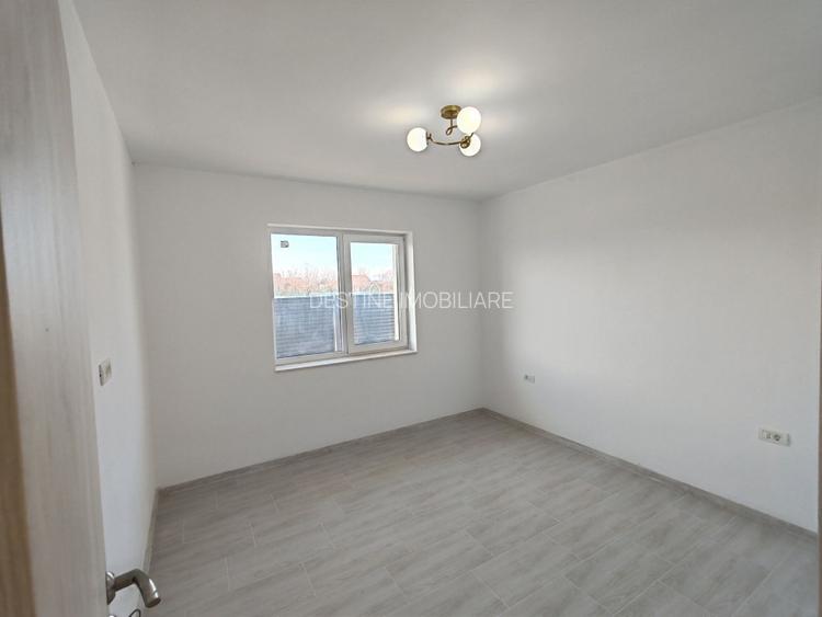 OPORTUNITATE -  Casa Individuala Noua 2025 in Sanpetru, Clasa energetica A - 2