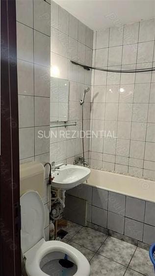 Drumul Taberei-Piata Moghioros, garsoniera spatioasa, bloc reabilitat - 11