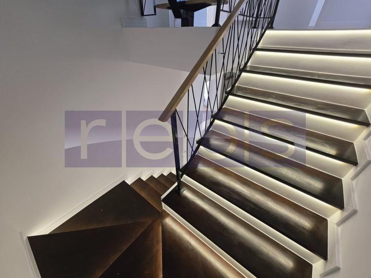 Casa Noua Mobilata 5 Cam Lux, Smart, Pompa Caldura, Panouri Fotovoltaice 10kw - 10