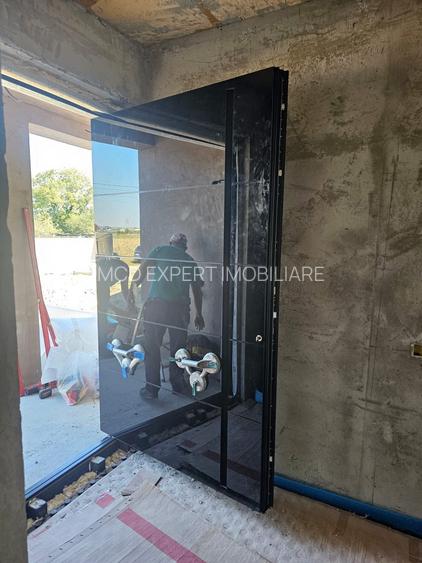 Vilă cu teren de 1.500 mp – arhitectură modernă, spații spectaculoase – Dumbrava - 4