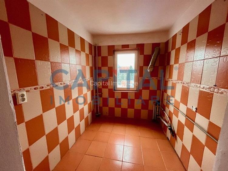 Apartament 3 camere semidecomandat, zona Cascada - 5