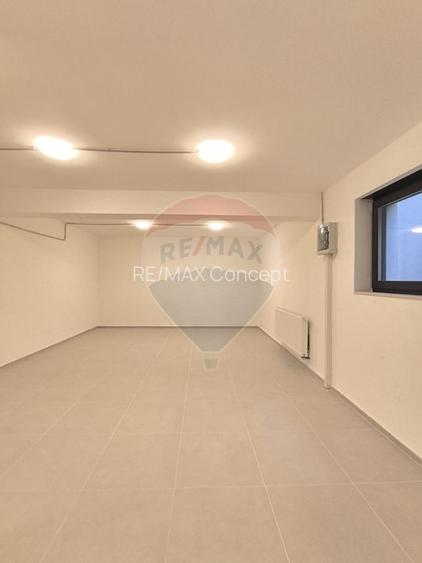 Casă de vanzare - 19