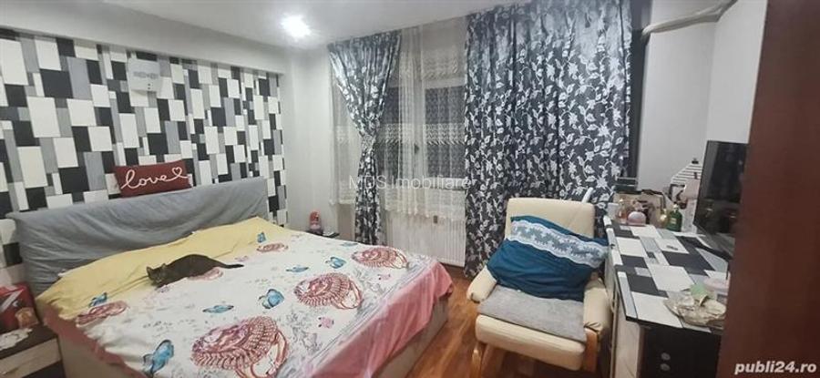 Decomandat cu 2 bai si 2 balcoane la etajul 2 in bloc anvelopat - 3