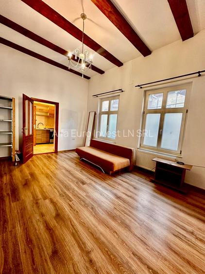 Spatiu Comercial + Casa        Central     Brasov - 2