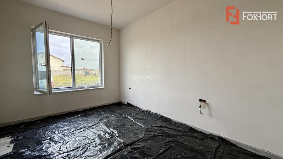 Duplex cu 5 camere de 128 mp utili si teren de 370 mp, zona Giarmata Vii - 5