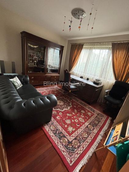 OPORTUNITATE! Casa cu 6 camere,300MP,Teren 1100mp,Finisaje LUX - 4