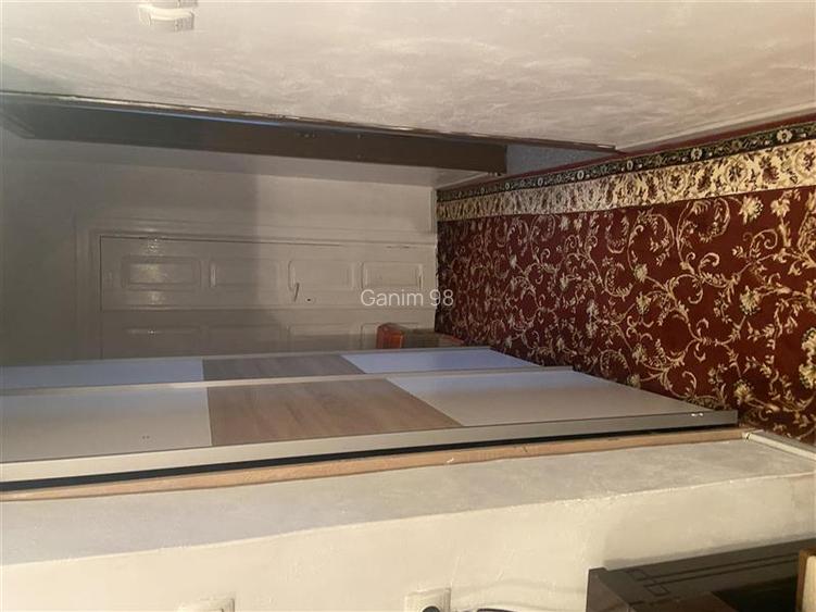 Apartament 2 camere , zona centrala Sala Polivalenta , et 3 8 , decomandat  , 60 - 13