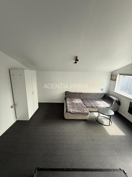 INTRARE IPOTESTI -  Casa tip duplex P+M - 10
