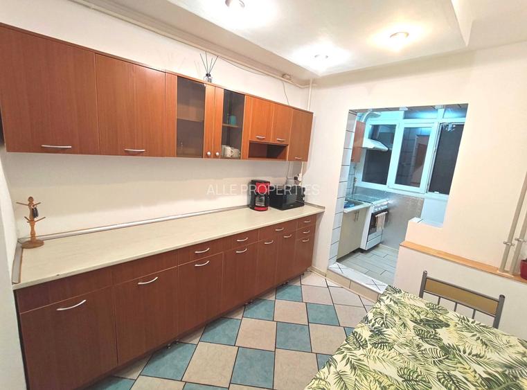 Închiriere apartament cu 3 camere Metrou Apărătorii Patriei - 4