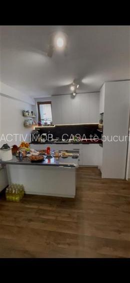 Vila 3 camere - Pensiune 9 camere-Eforie Nord - 30
