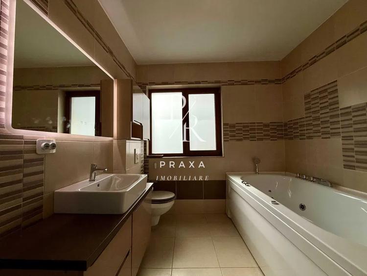 Duplex de Vanzare, 5 camere, 113 mp, teren 250, 2 garaj, zona Terra!