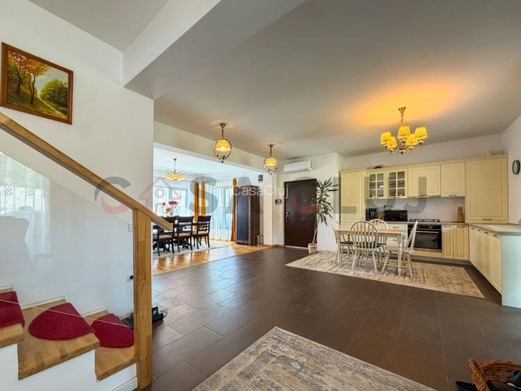 Casă individuală | 4 camere | 3 băi | Teren 565 mp - 4