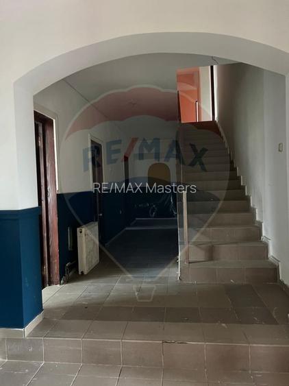 Pensiune/Casa cu 18 camere de vanzare in Campulung Moldovenesc - 5