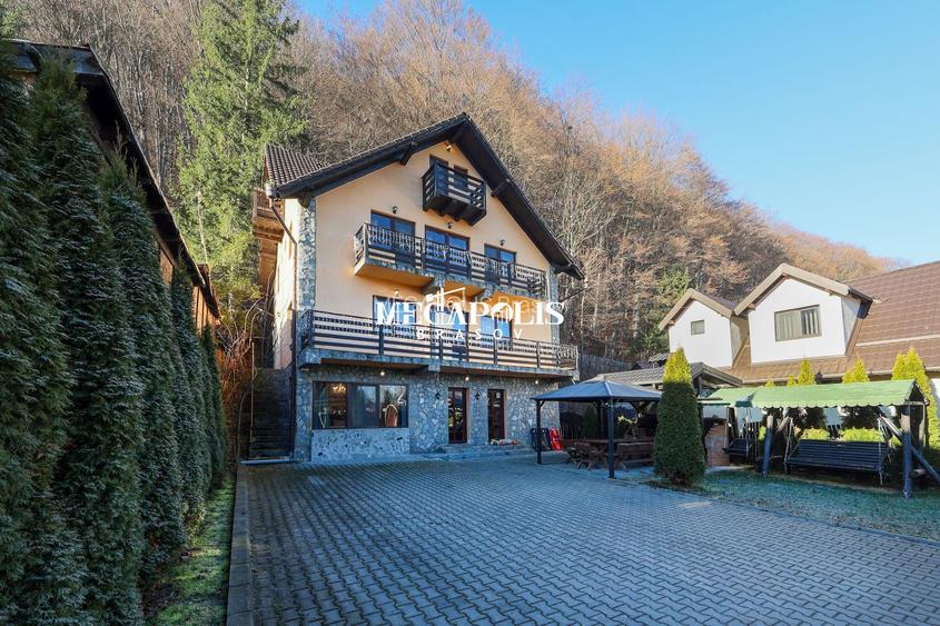 Pensiune/Vilă de vânzare în Bran | 8 camere | 180 mp - 4