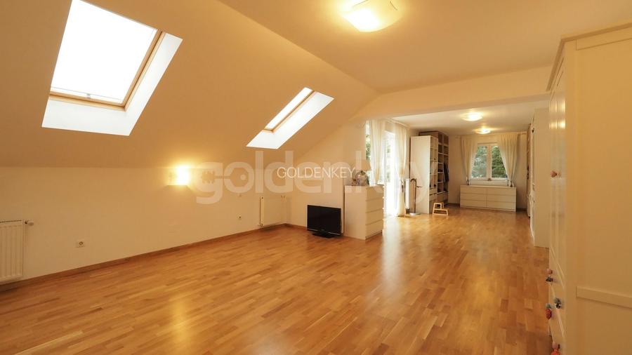 Vila moderna in complex cu paza si spatii comune generoase - 11