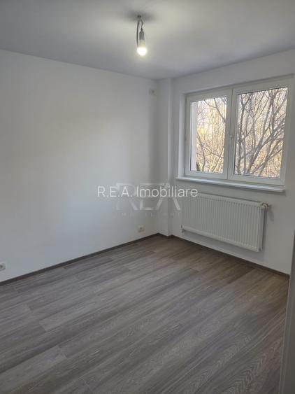 3 camere, et 3/10, centrala, renovat-Drumul Taberei - 4