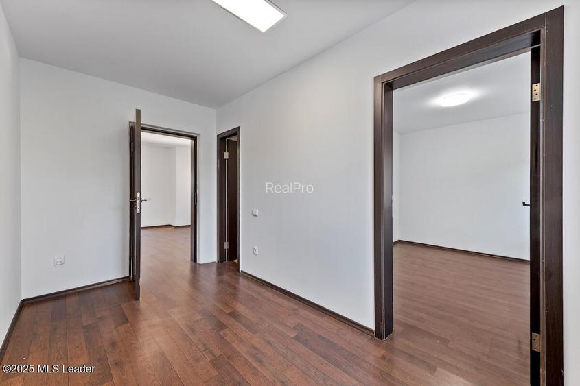Cotroceni - Davila, Vila d+p+2, 232 mp total, terasa intima! - 60